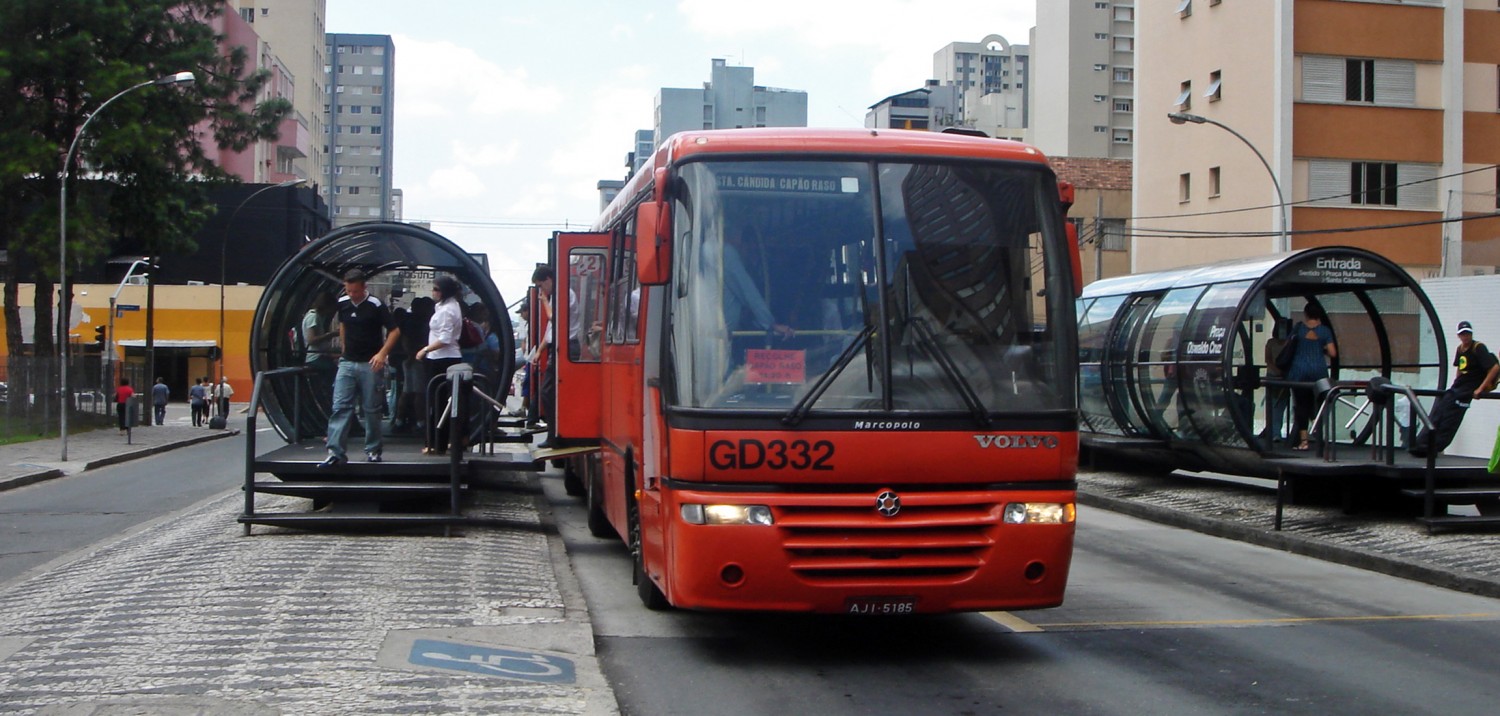 Praça Owaldo Cruz tube bus stop of Curitiba's RIT system, Brazil
