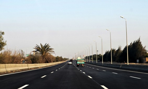 Cairo_Alexandria_Desert_Road-day