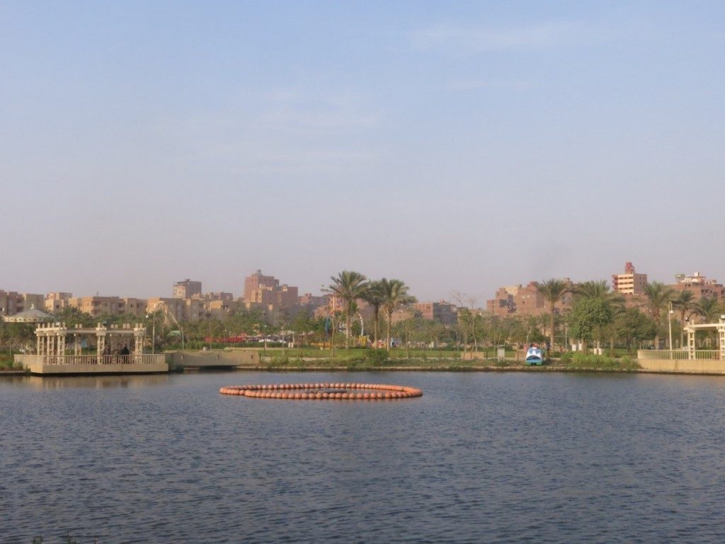 The Giza Park, vast green areas, some artificial lakes, restaurants, a theater and spaces designated for children to play makes an ideal park for the residents of the surrounding areas. The entrance fee is 10 Egyptian Pounds (Tadamun, 2015)